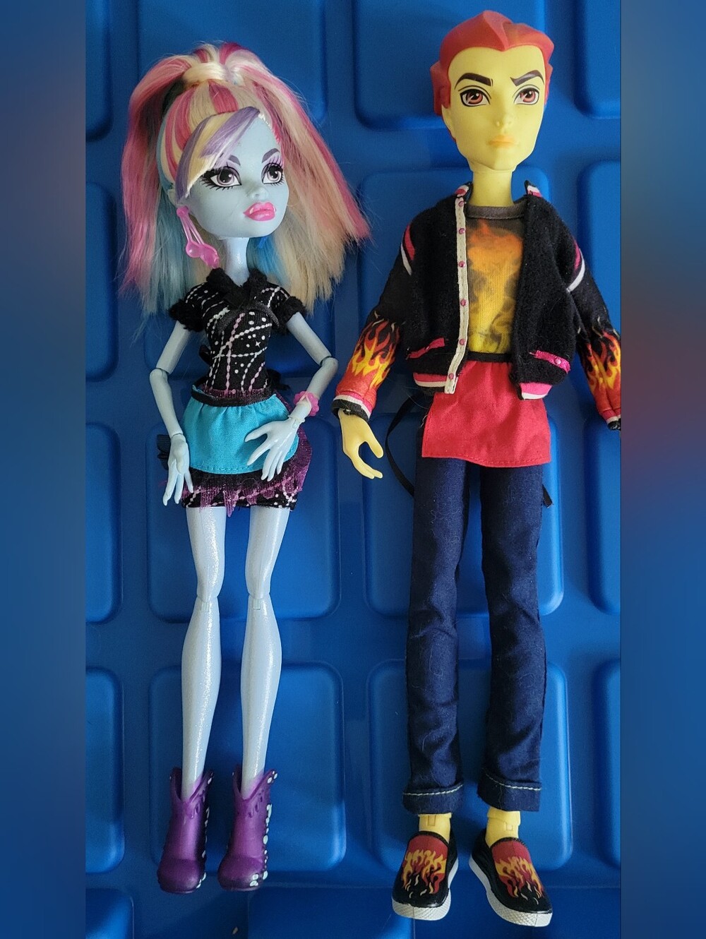 G1 Monster High Abbey & Heath Home Ick Classroom Partners EUC Only Displayed